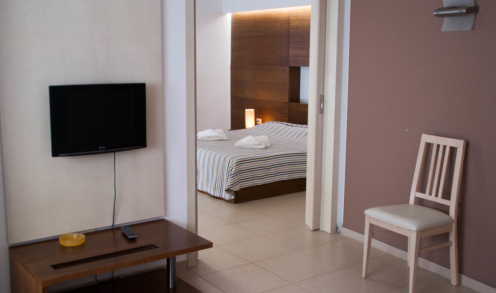 Matala Bay Hotel & Apartments Extérieur photo